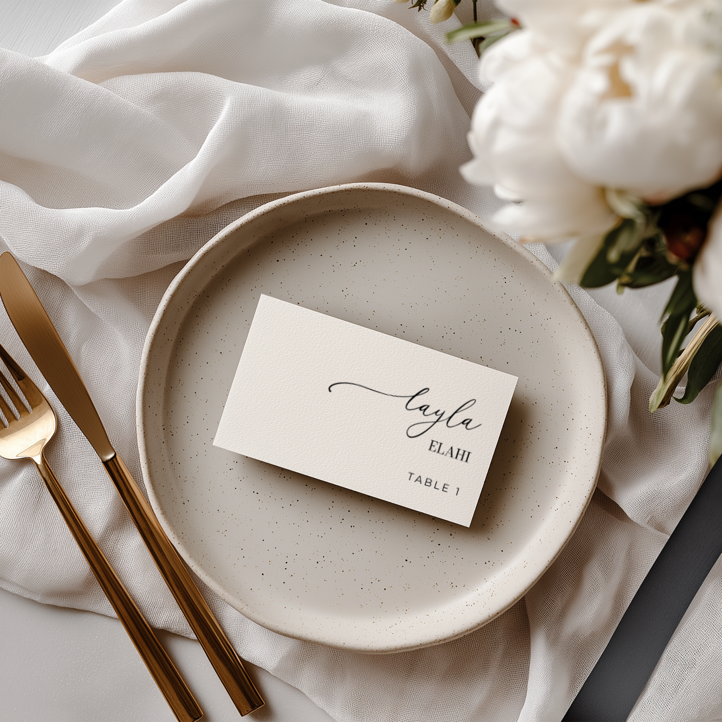 Editorial Place Cards - Ivory